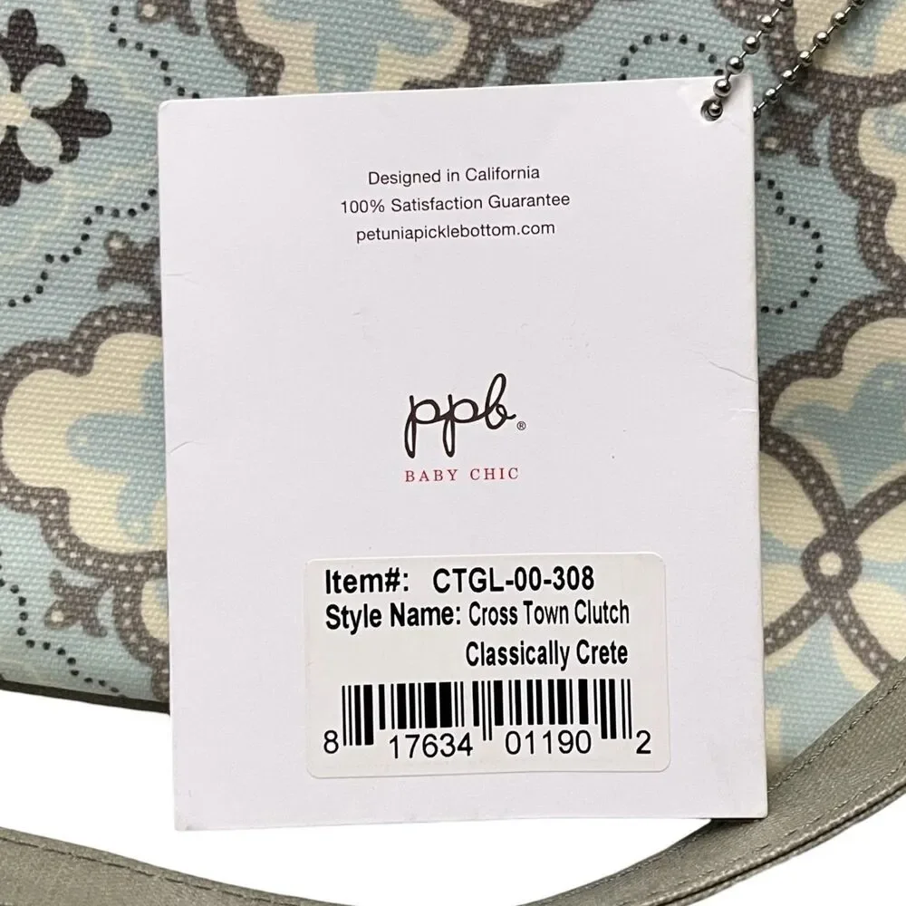 Petunia Pickle Bottom Cross Town Clutch Classically Crete Diaper Bag NWT Blue